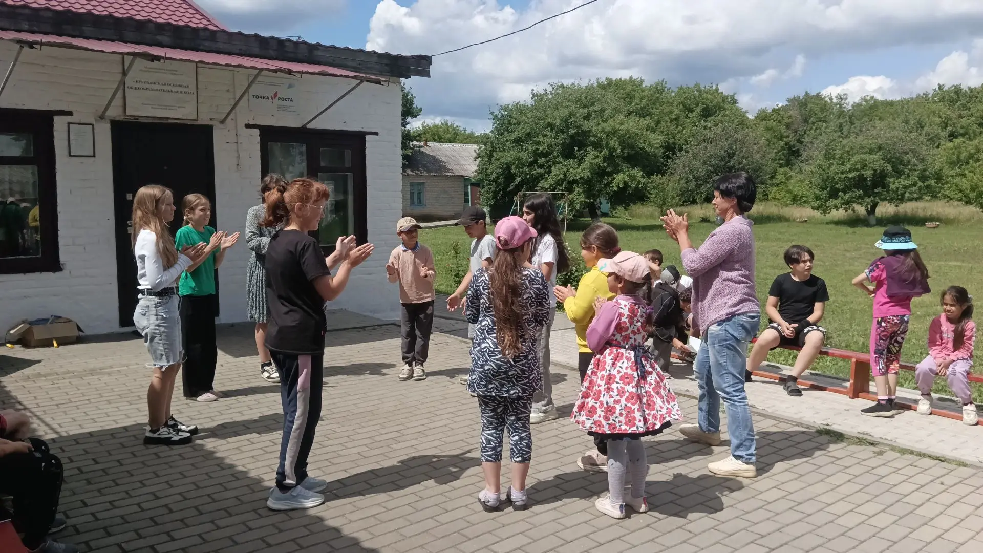 Тринадцатый день  пришкольного лагеря
«Радуга»
🎨 Тема дня: «Музыкальная гостиная»  - день, посвящён