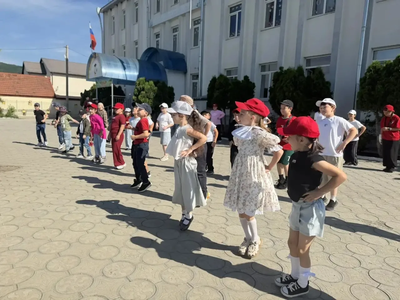 День 9. Тематический день "День физкультурника . Мир спортивных профессий."
Девятый день в нашем при