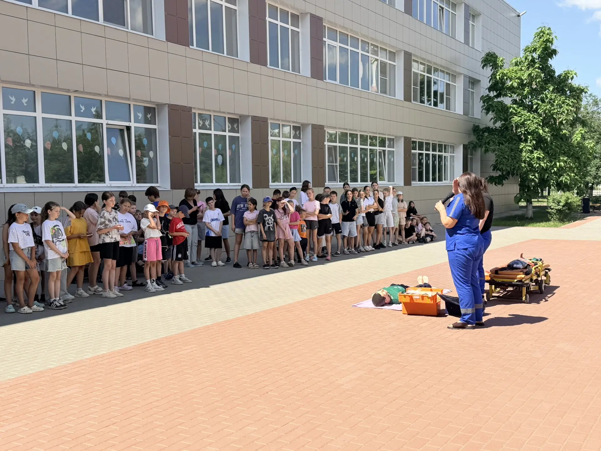 ☀️ 30 июня в нашем пришкольном лагере прошёл самый весёлый день под девизом «Смехотворная бусина: Вс