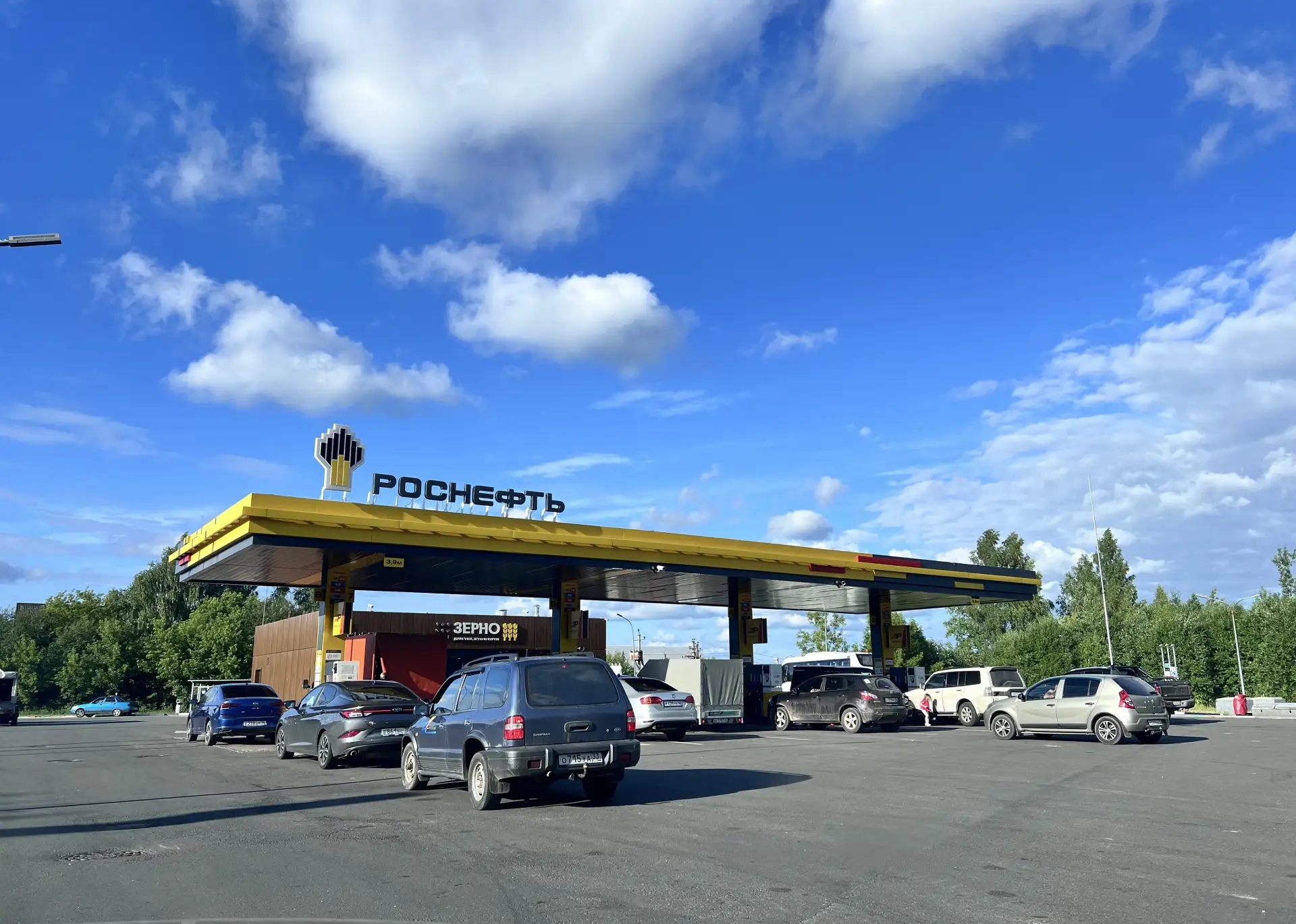 📌 Новости

Губернатор Ярославской области Михаил Евраев прокомментировал ситуацию с топливом в реги