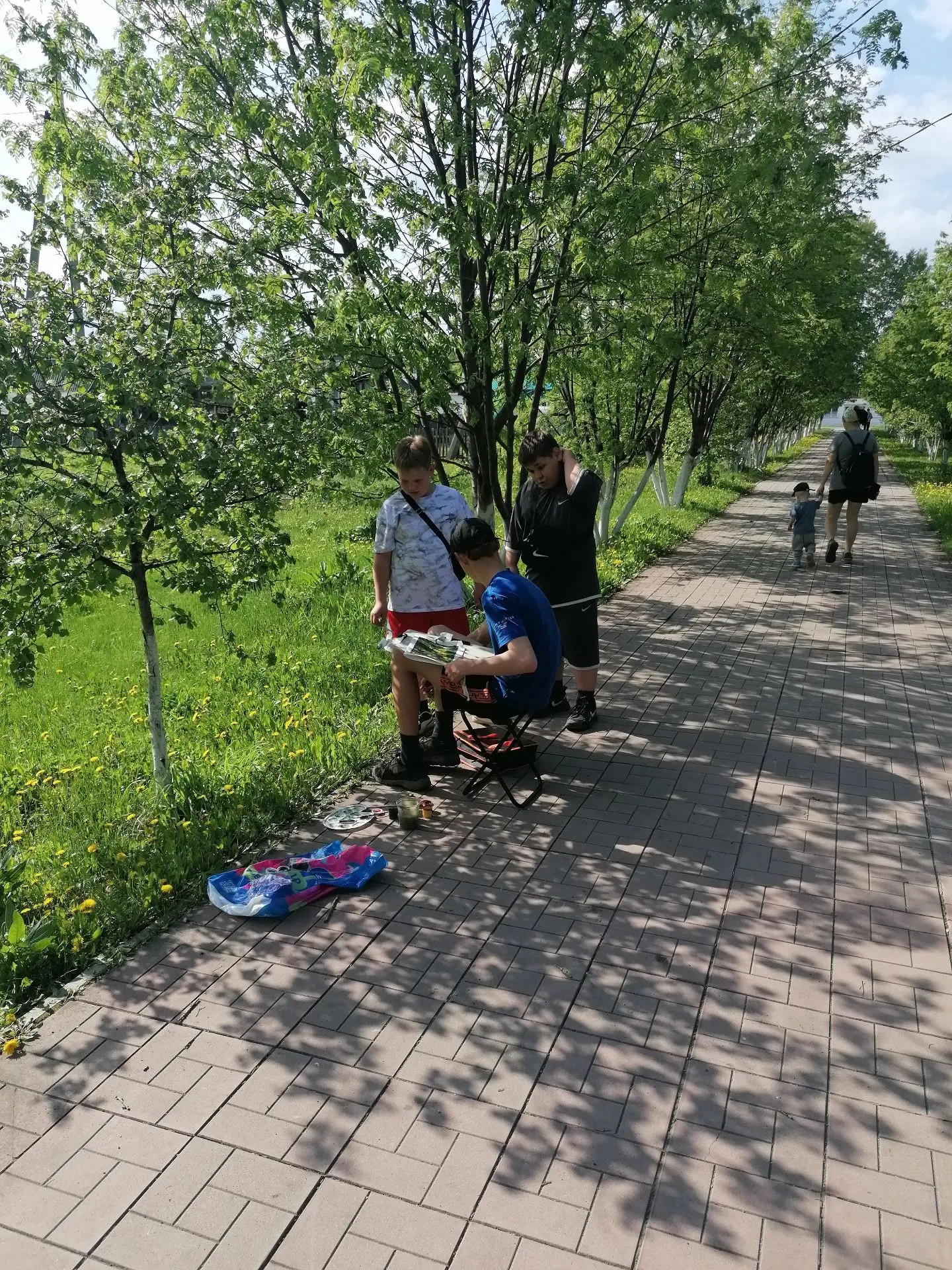 🌳Учиться у природы: в школе искусств стартовал летний пленэр
⁣
🎨В Посевнинской детской школе искус
