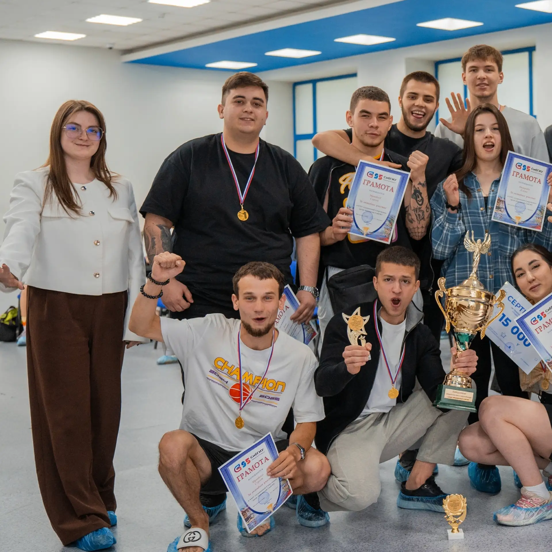 Спорт — это общаги! 💪

24-я студенческая Спартакиада среди общежитий подошла к концу. Каждый год на