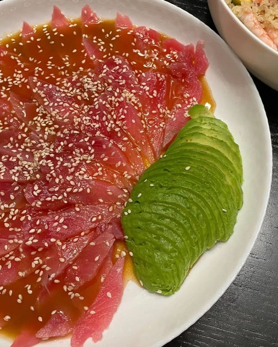Севиче из тунца: ресторанная закуска за 5 минут 🐟🥑

Это идеальный вариант для тех, кто ценит чисто