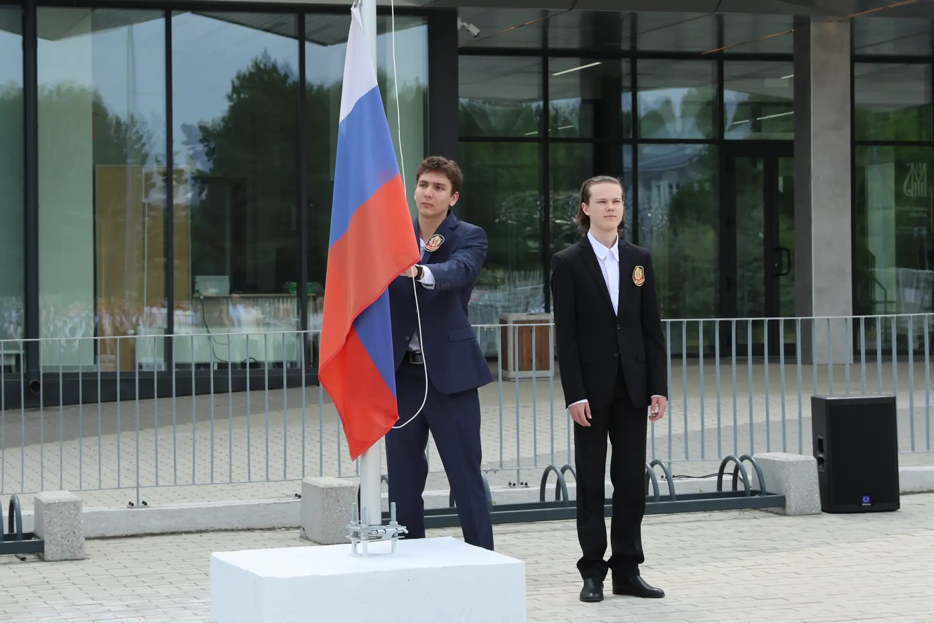 🇷🇺 Торжественная церемония спуска Государственного флага Российской Федерации и флага Кемеровской 
