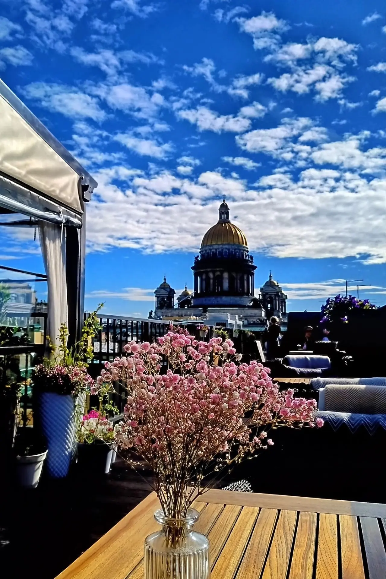 Ресторан "Крыша" 🍴

📷 Елена Бибикова