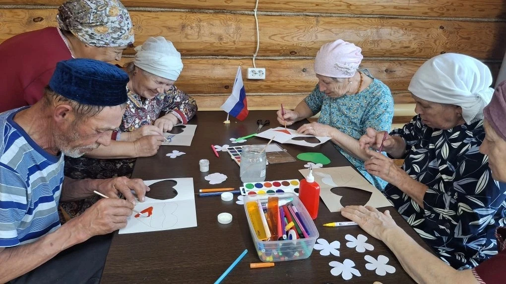 День России — это главный государственный праздник страны, который ежегодно отмечается 12 июня. Дата