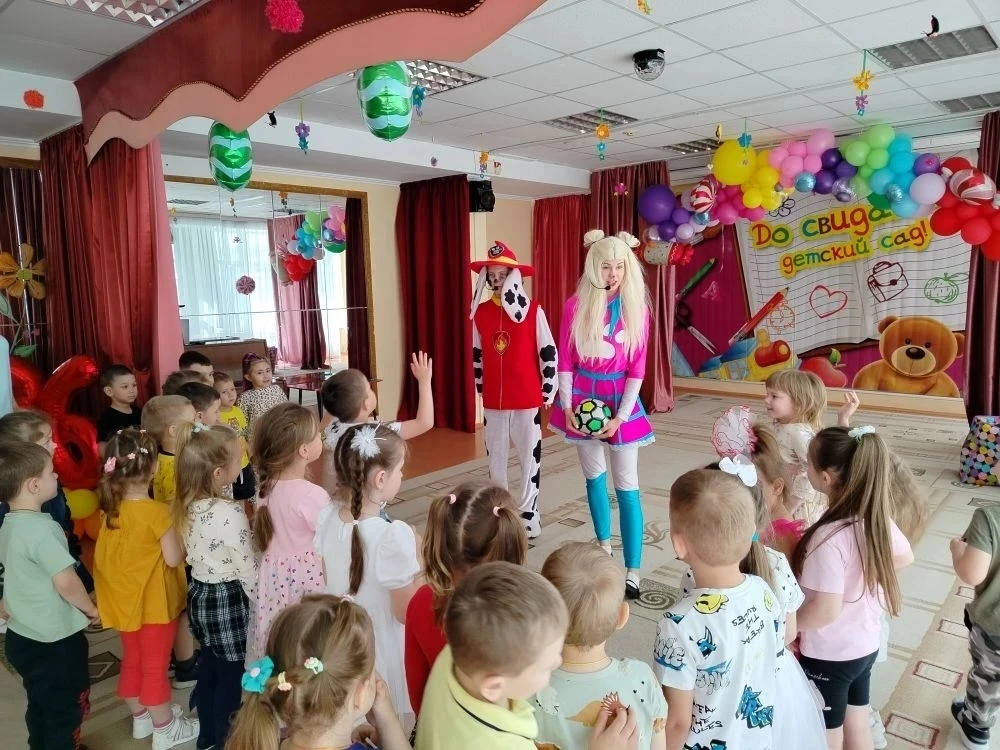 🎉 Огромное, просто невероятное детское счастье — это когда глаза горят, уши не слышат криков «ура»,