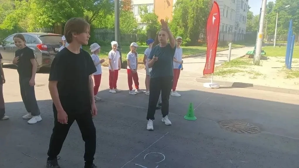 💪🏻 21 мая учащиеся 6Б класса приняли участие во Всероссийском физкультурном мероприятии «Вызов Пер