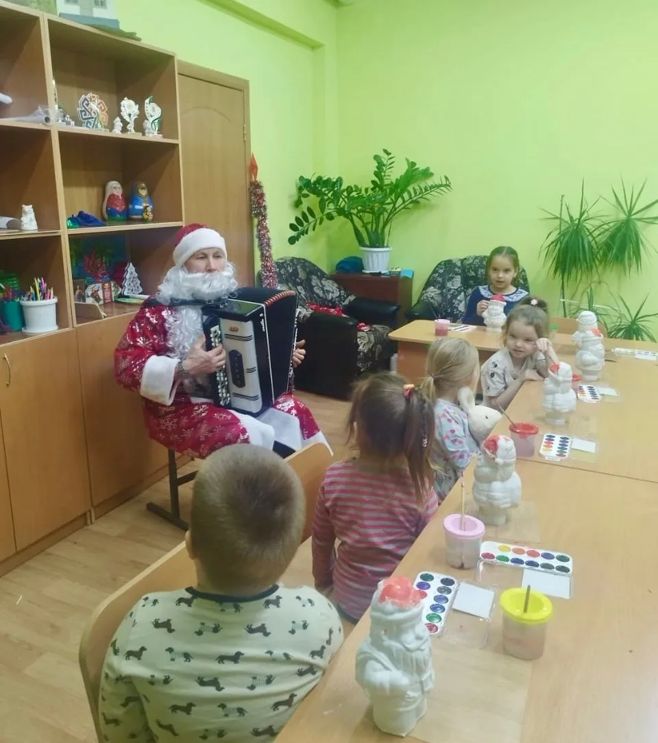 Новогоднее чудо в Звениговской школе искусств!!!🎄🎅🎁

В преддверии Нового года в Звениговскую детс
