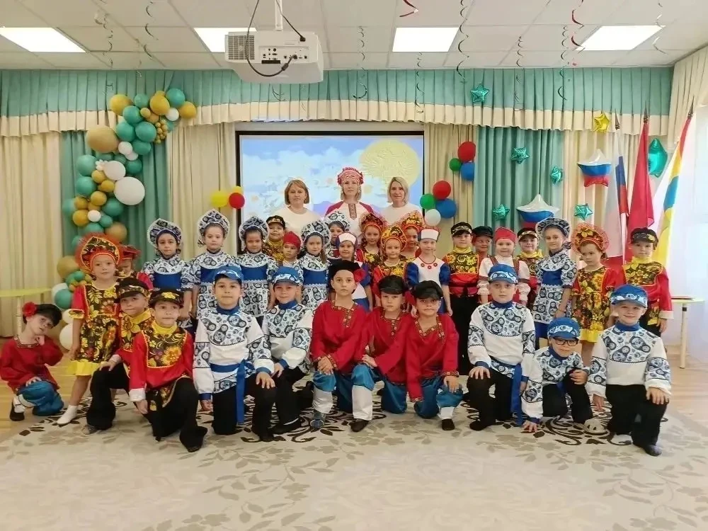 В «Непоседах» звонко и радостно отметили День России

В дошкольном отделении «Непоседы» Домодедовско