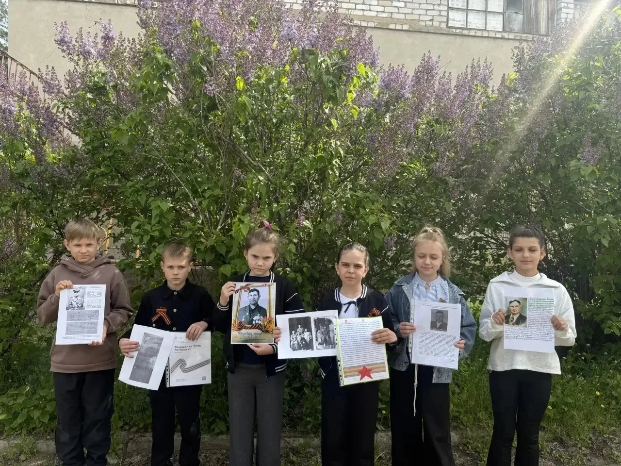 Онлайн-акция "Герой моей семьи" 
 
Ученики нашей школы присоединились к онлайн-акции, посвященной Ве