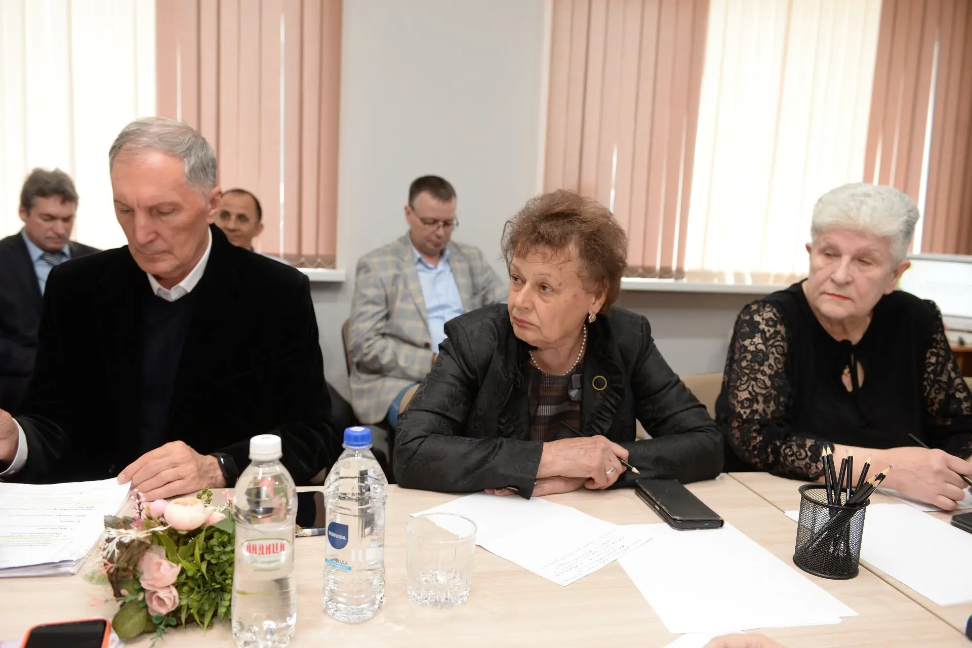 1 июня, в День защиты детей, во Дворце творчества детей и молодежи состоялось заседание круглого сто