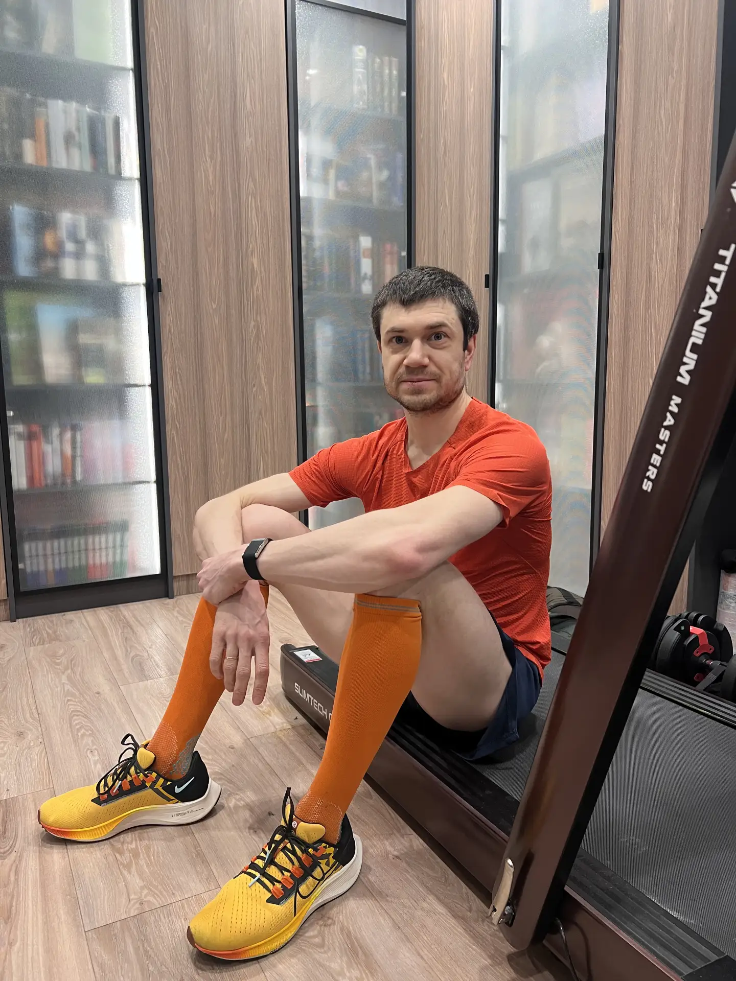 Новый рекорд на 5 км! 🔥

Побил свой личный рекорд на дистанции 5 км (предыдущий — 19:58, поставлен 
