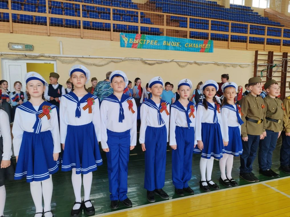 Равнение — на Победу! 🇷🇺
9 Мая — день, когда сердце каждого россиянина бьется в ритме марша Победы