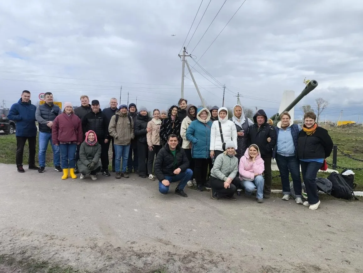 Комитет по тарифам и ценовой политике Ленинградской области принял участие в субботнике

24 апреля 2