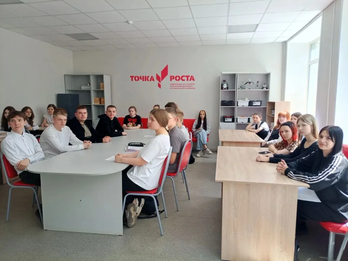 18 мая в стенах нашей школы произошло событие, наполненное глубоким смыслом и значимостью для подрас