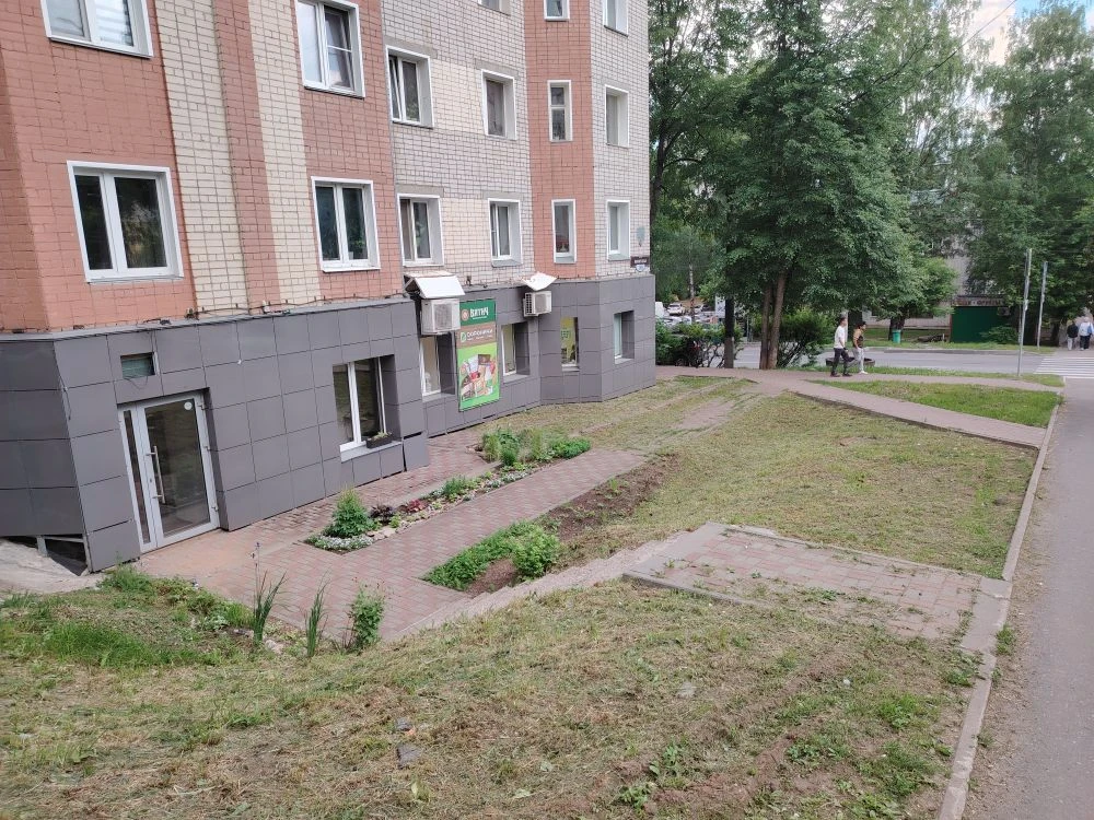 Никитская 150
Произведен покос травы
