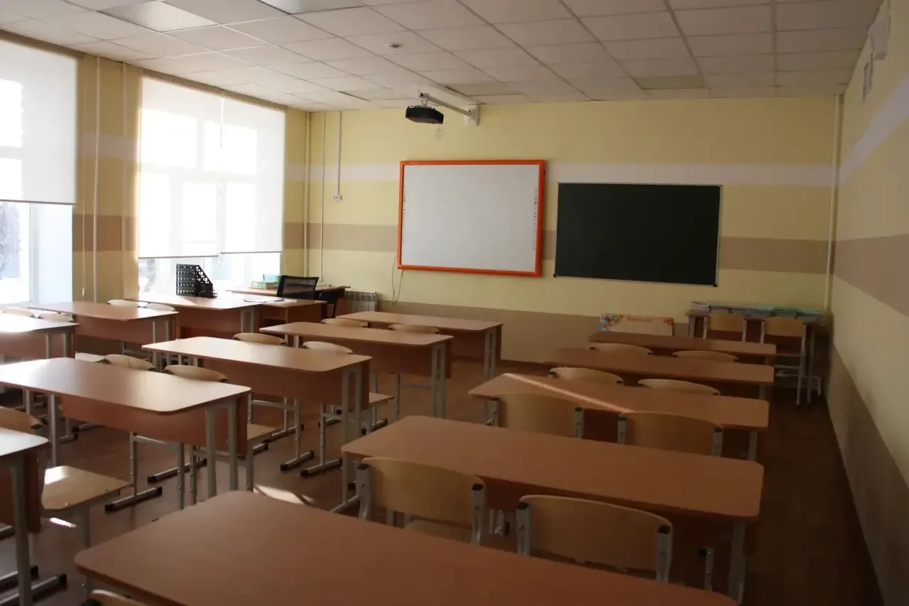 Мониторинг заболеваемости в районе: две школы на карантине, две – возобновили учёбу

В целях предупр