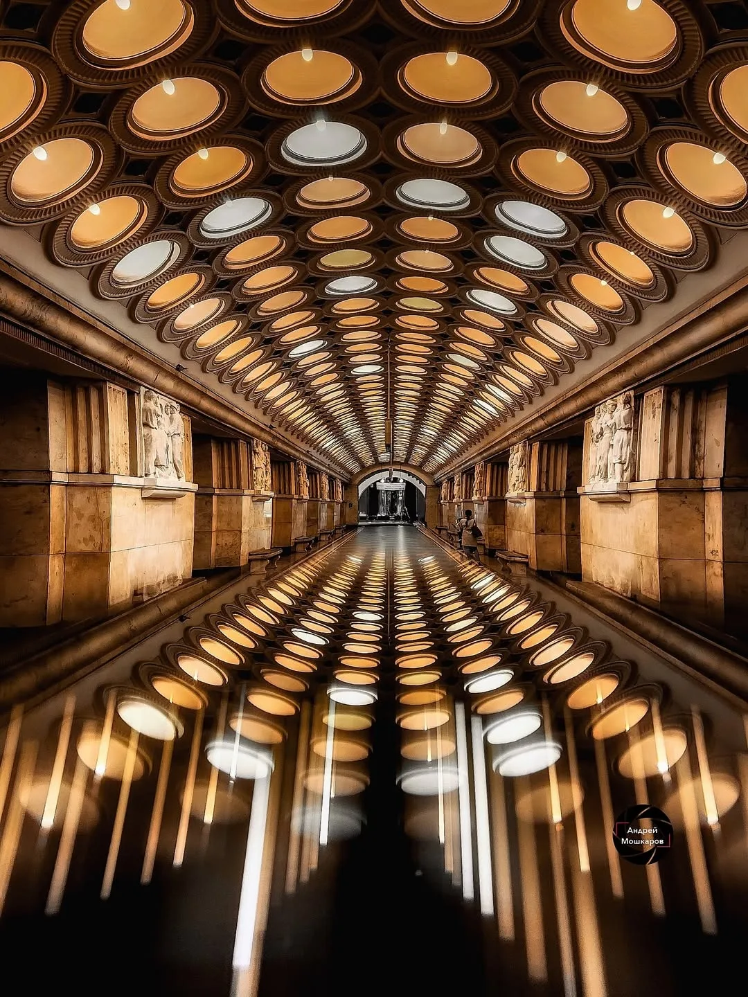 Станция Электрозаводская

Фото: andrey_moshkarov_ph