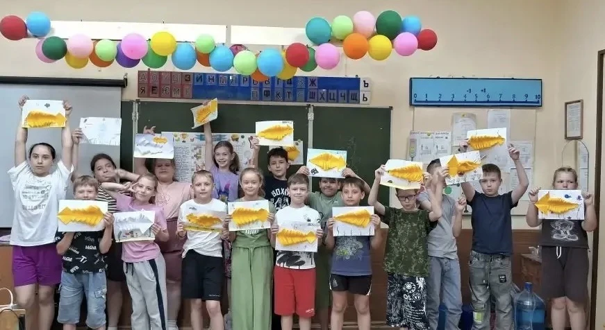 День творчества в нашем пришкольном лагере! 

10 июня в нашем лагере царила невероятная атмосфера вд