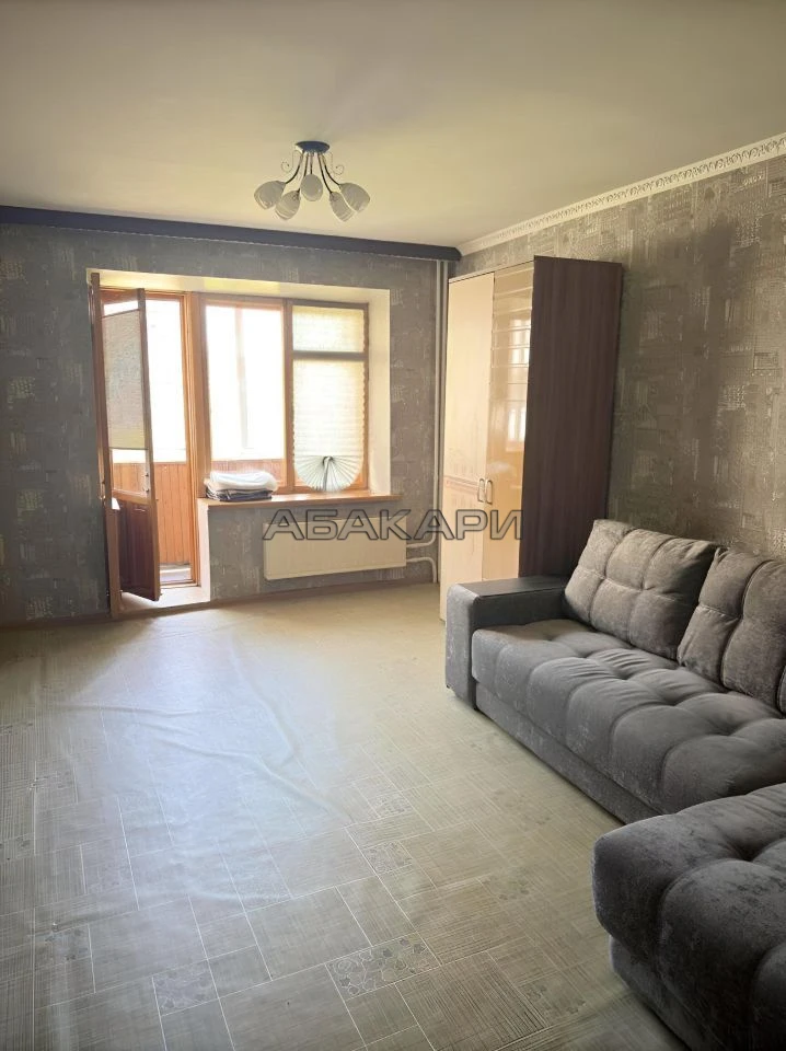 🏠 улица Ады Лебедевой, 66

1 комн. квартира
📐 Общая площадь: 38 м²
📍 Район: Центральный
🏗  Этаж: