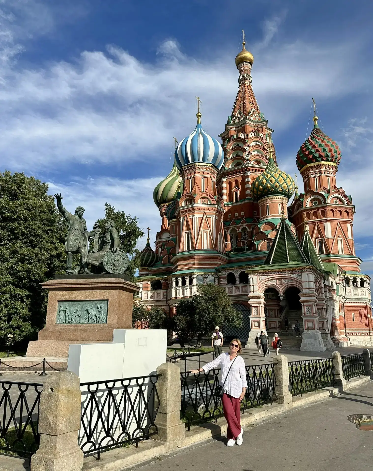 Директор нашей школы Марина Васильевна Басова принимает участие в акции "Россия в объективе🇷🇺"📸 
