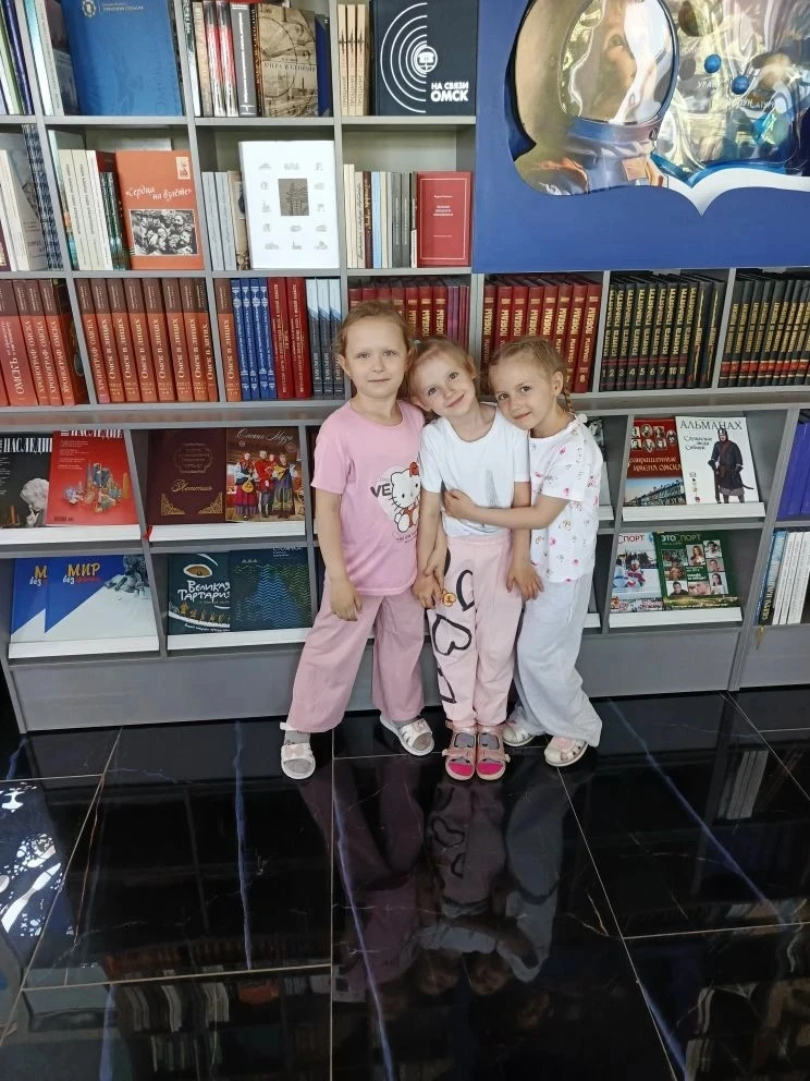 📚Наши ребята-дошколята гр."Сказка" сходили на увлекательную экскурсию в библиотеку "Книжная Галакти