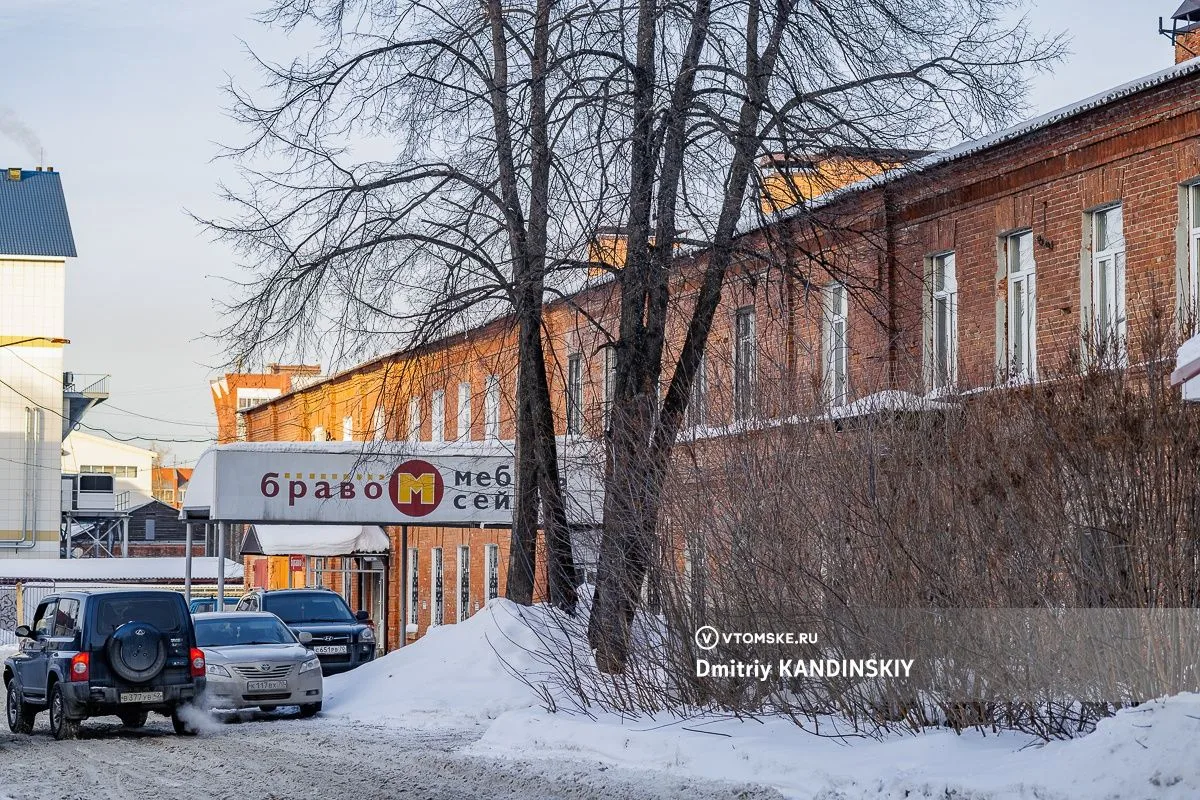 Когда мы начали благоустройство вокруг нашей новой территории и запланировали обновление фасада, я р