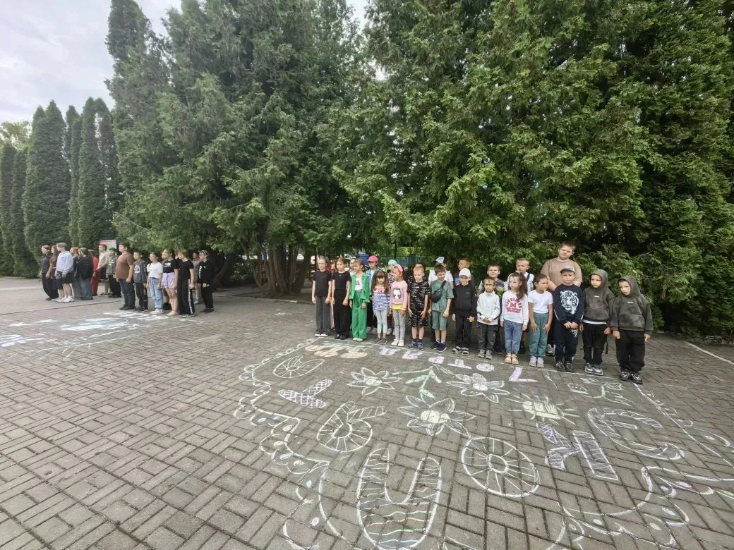 #ДетскийОтдых #ПришкольныйЛагерь
#ГодЕдинстваНародовРоссии 
🇷🇺 Вот и прошёл последний день в нашем