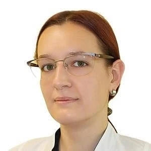 Инсульт у детей: памятка для родителей

Мы привыкли думать, что инсульт — это болезнь пожилых людей.