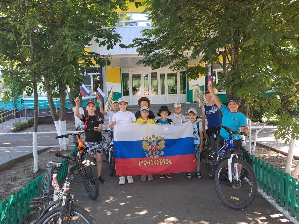 🎉 Закрытие лагерной смены в пришкольном лагере «Орлята России»: день, полный впечатлений! 🎉
Сегодн