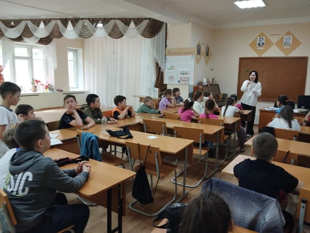«Как мы провели День защиты детей: игра по станциям от юных педагогов»
Первое июня — это не только н