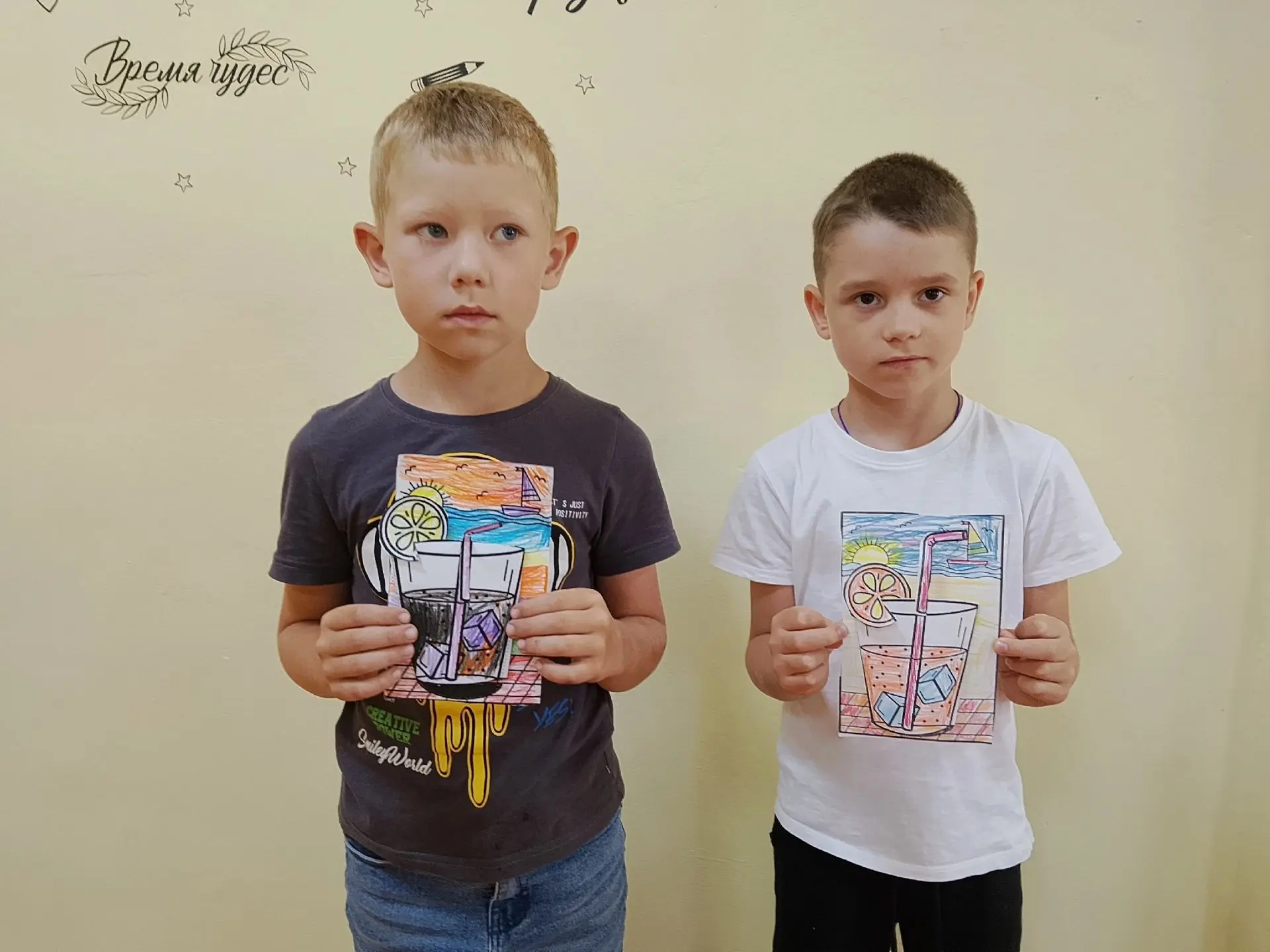 Летняя творческая мастерская продолжает свою работу! ☀️

На этой неделе наши юные художники из пришк