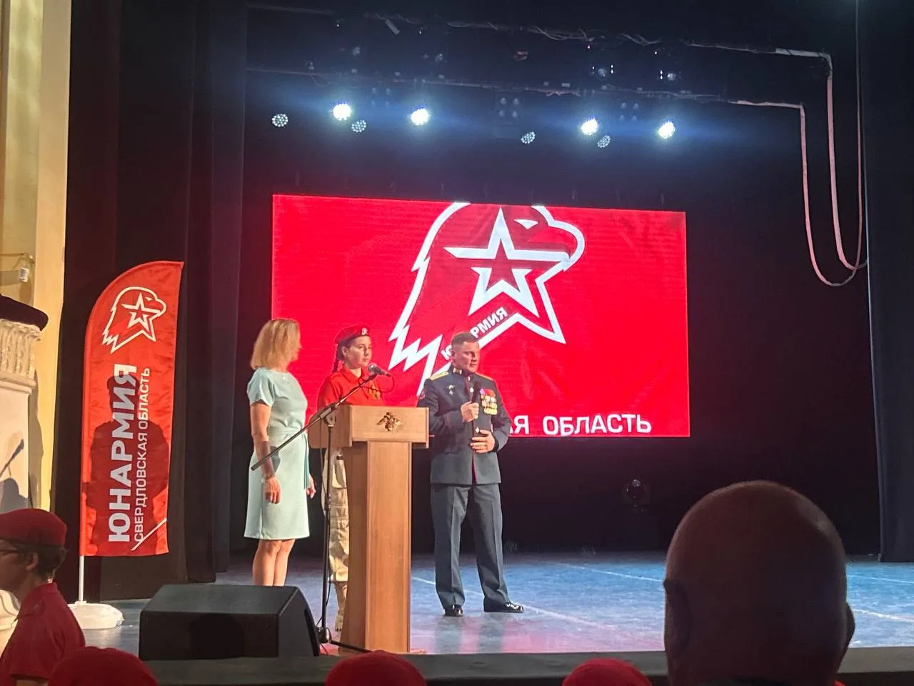 18 июня наши юнармейцы побывали на праздновании десятилетия ВВПОД «ЮНАРМИЯ»🥳 в Окружном доме офицер