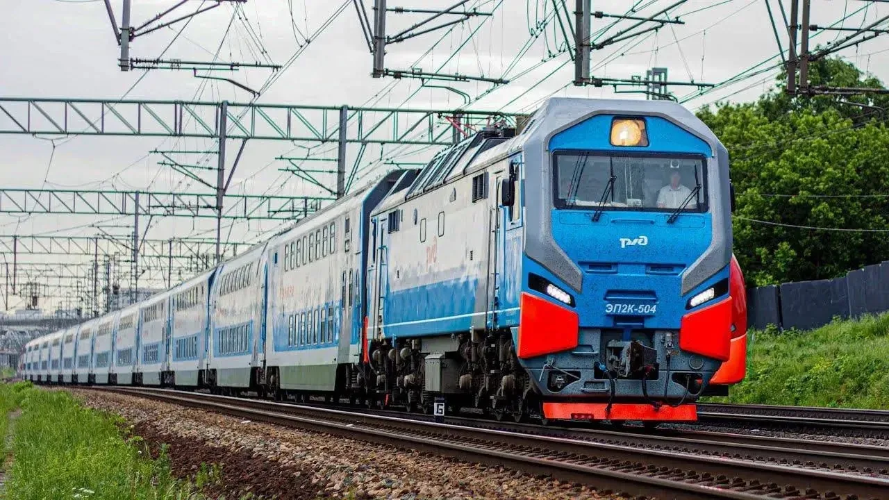 🚆 РЖД снизили стоимость билетов на сидячие места в поездах «Аврора» и «Буревестник»

До сентября мо