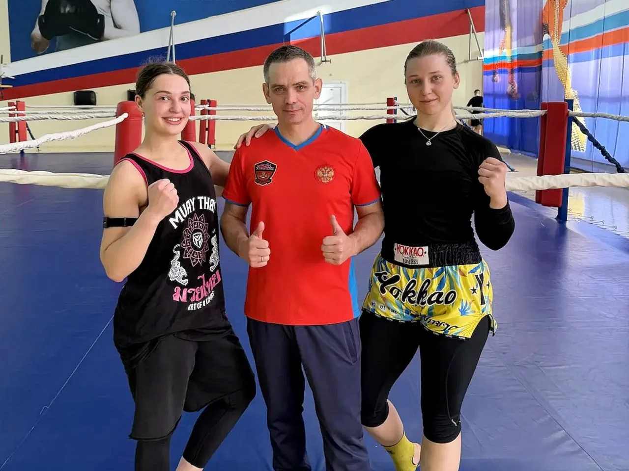 🥊 Подготовка к мировому пьедесталу по муайтай началась.

Маргарита Кульгун и Юлия Шохина в составе 