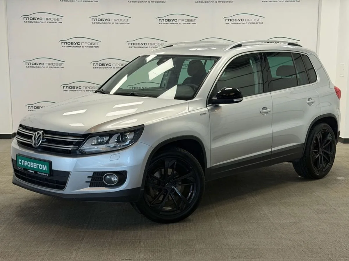 Volkswagen Tiguan
Год выпуска: 2013
Пробег: 189 700 км
Цвет: Серебряный
Тип двигателя: Бензин
КПП: А