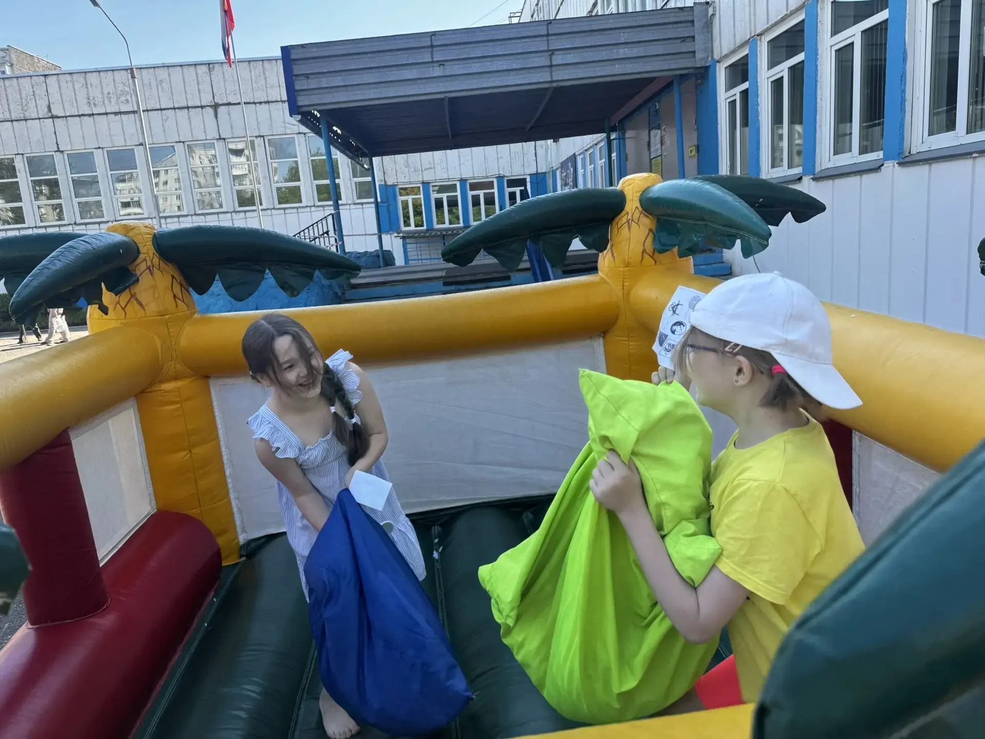 Эй, на палубе! ⚓ Сегодня в нашем лагере развернулись самые настоящие пиратские приключения! К нам в 