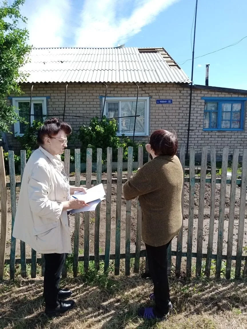 В комплексном центре на постоянной основе ведется разъяснительная работа по оказанию государственной