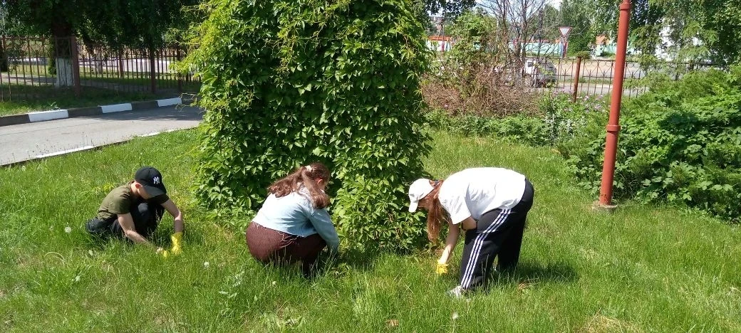 Школа - это не только уроки, учебники и контрольные. Это ещё и пространство для развития личностных 