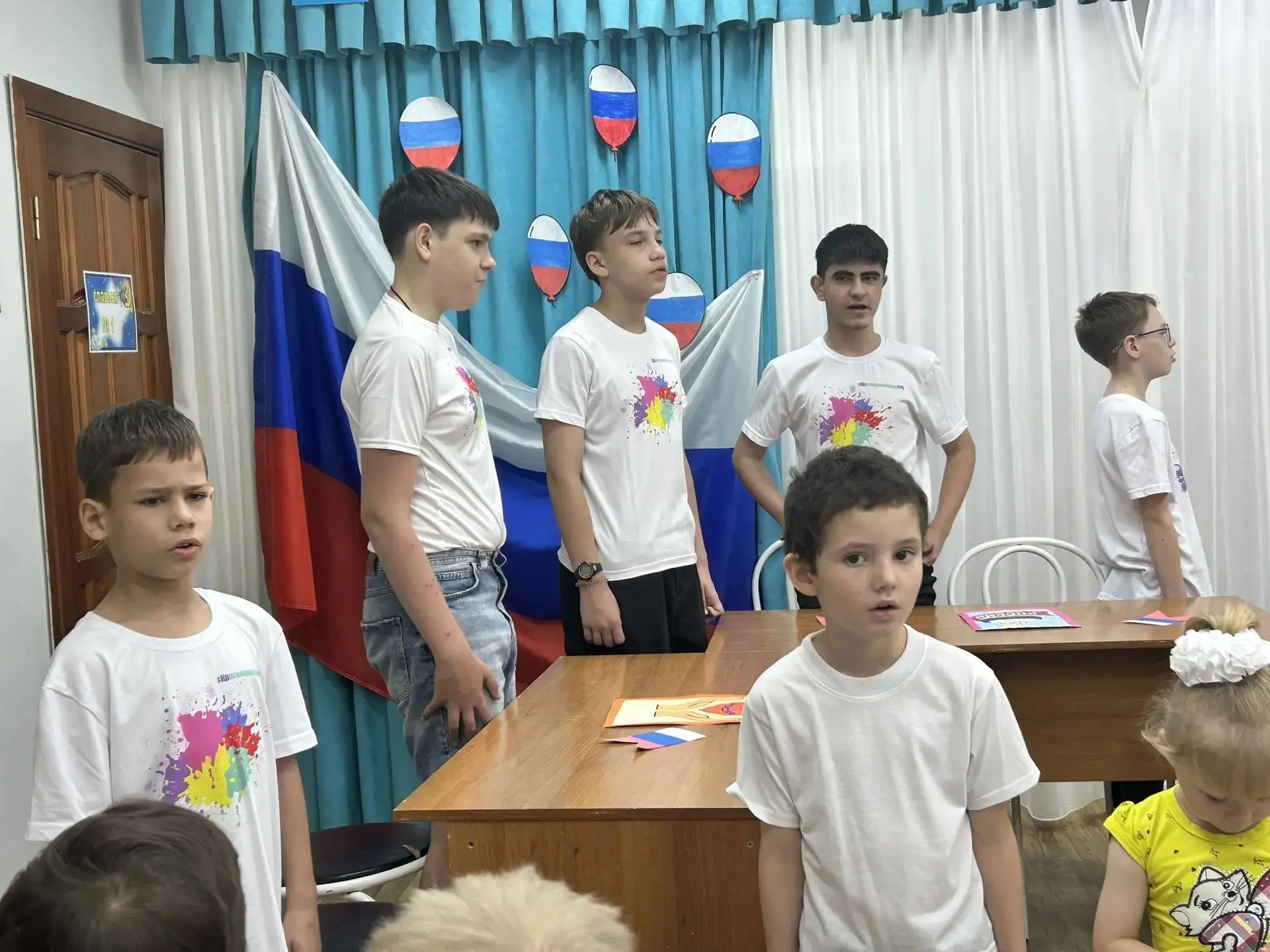 🇷🇺12 июня в Красноармейском СРЦ прошло тематическое мероприятие, посвященное Дню России. Воспитанн