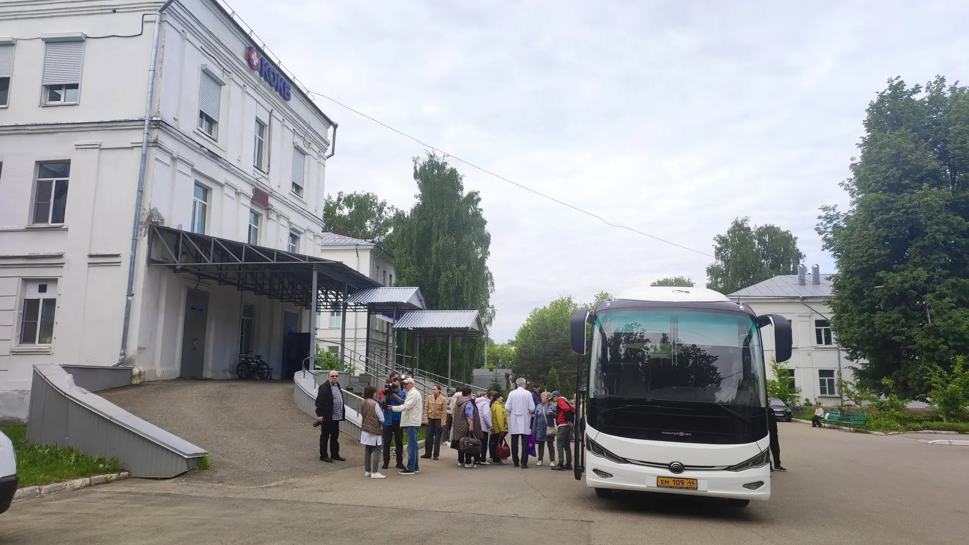 Сегодня встретился с пассажирами «Автобуса здоровья». Около 30 жителей северо-востока нашего региона