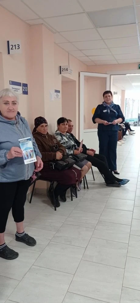 2 июня "Поезд здоровья" совершил остановку в Озинках. 

На территории Озинской  районной больницы со