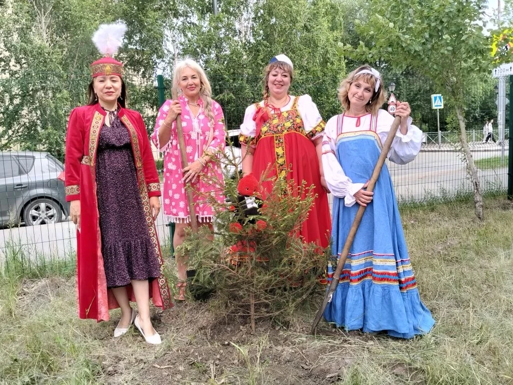 11 июня в нашем городе прошла замечательная акция, приуроченная ко Всемирному дню донора! Совместным