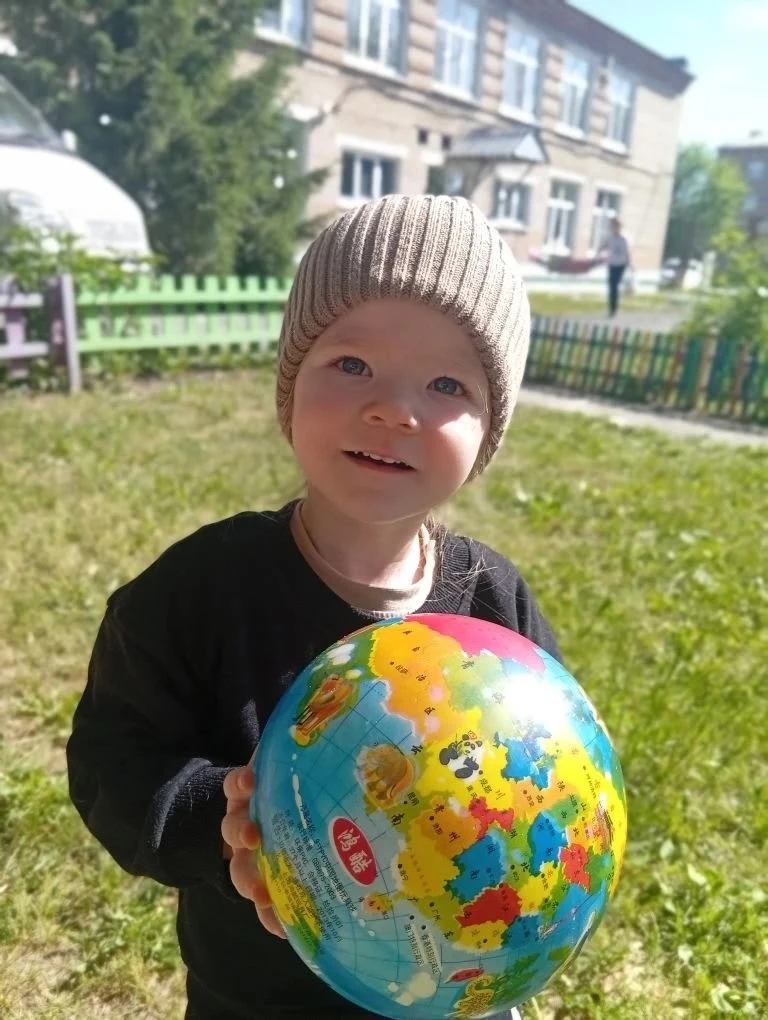 #Лето2026
Лето, лето, сказочное лето!
От чудес кружится голова...
Сколько солнца! Сколько света!
Как