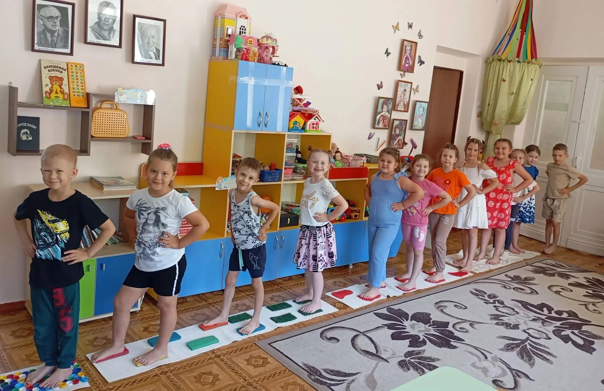 😀Летний день здоровья в детском саду – это праздник для детей. Здоровый образ жизни ребёнка являетс