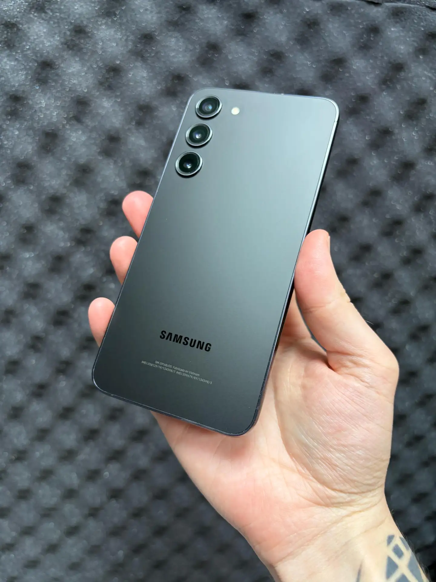 Samsung Galaxy S23 Plus 8/512Gb Black (SM-S916B)

Принят по программе trade-in и проверен в нашем 