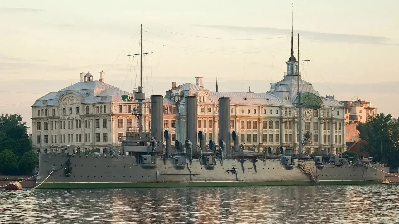 26 июля 2026 года в честь Дня Военно-морского флота России крейсер "Аврора" можно посетить бесплатно