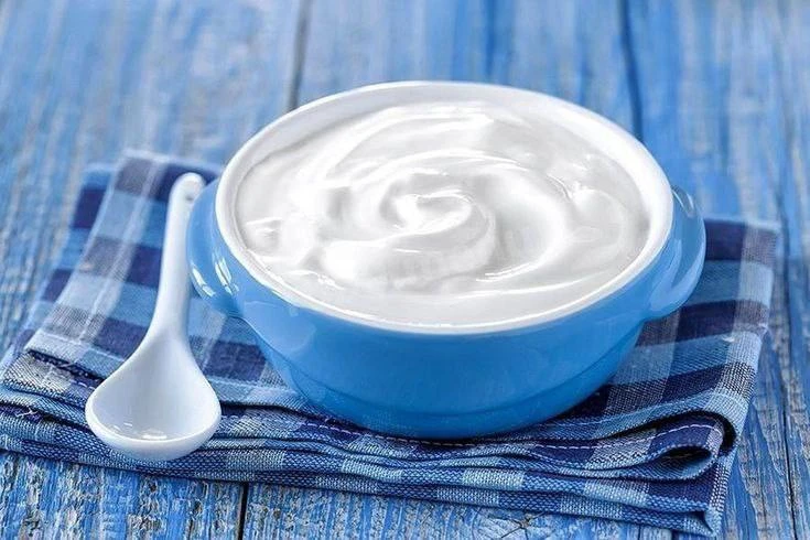 Сметана полезна для профилактики заболеваний печени. В 100 граммах продукта содержится почти четверт