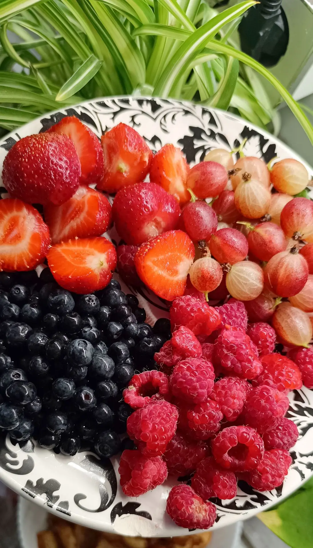 Вкусная тарелочка для сына💙
А можно всегда лето? 🤔